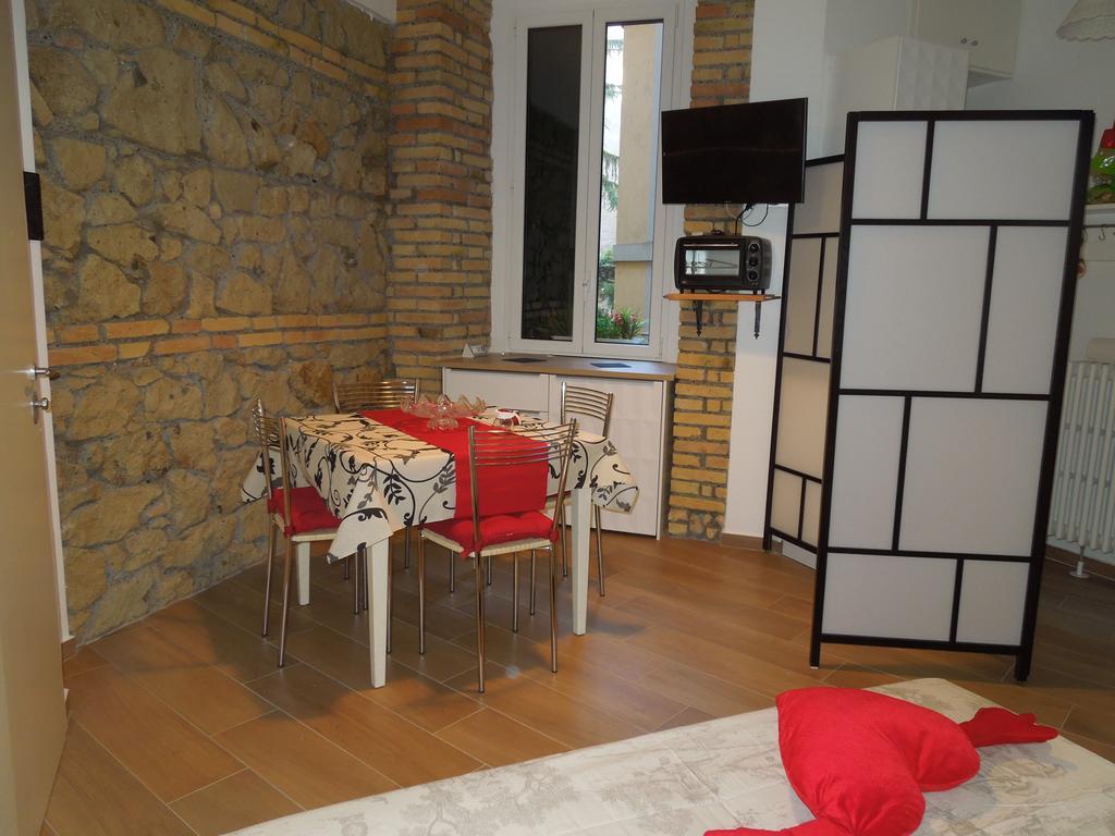 A Casa Di Lucia Villa โรม ภายนอก รูปภาพ