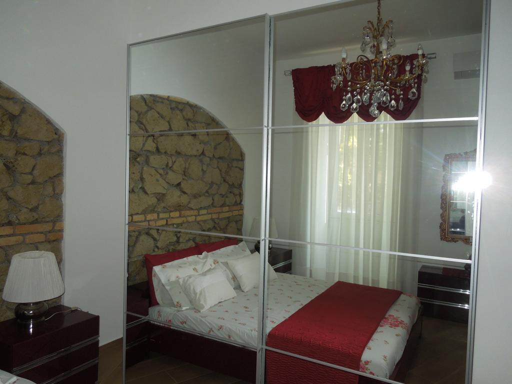 A Casa Di Lucia Villa โรม ภายนอก รูปภาพ
