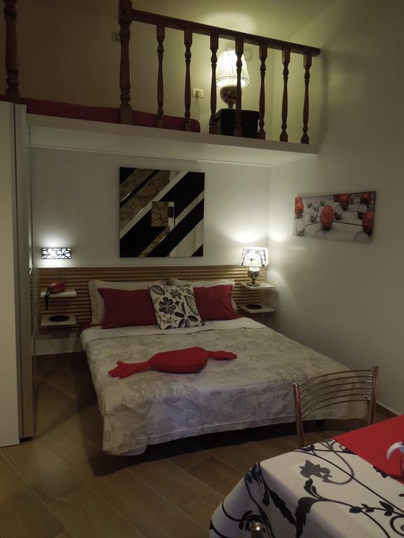 A Casa Di Lucia Villa โรม ภายนอก รูปภาพ