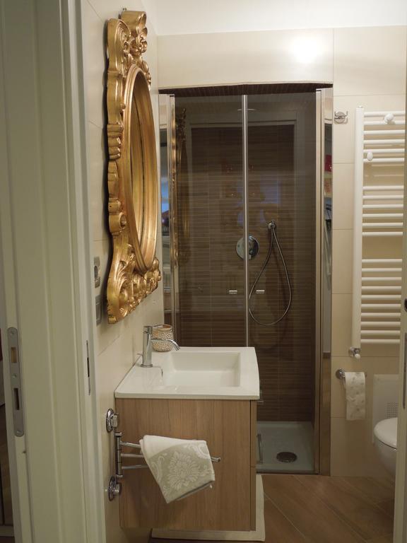 A Casa Di Lucia Villa โรม ภายนอก รูปภาพ